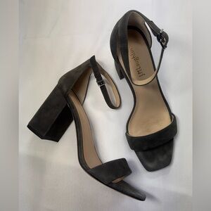 J. McLaughlin Suede Block Heel Ankle Strap Sandal | Size 8.5 | Charcoal Gray